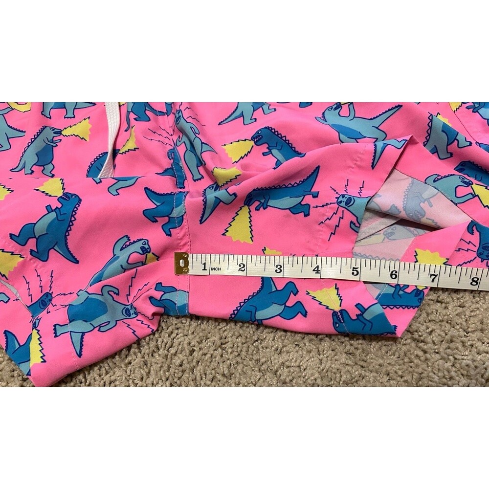 Chubbies Men's Swim Trunks, The Hear Me Roars, 5.5” Stretch, Zipper Pocket, M - Picture 4 of 6